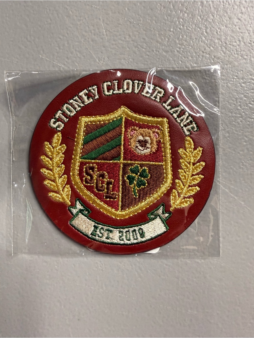 Stoney Clover Lane SCL Crest Patch Brown & Green (1)